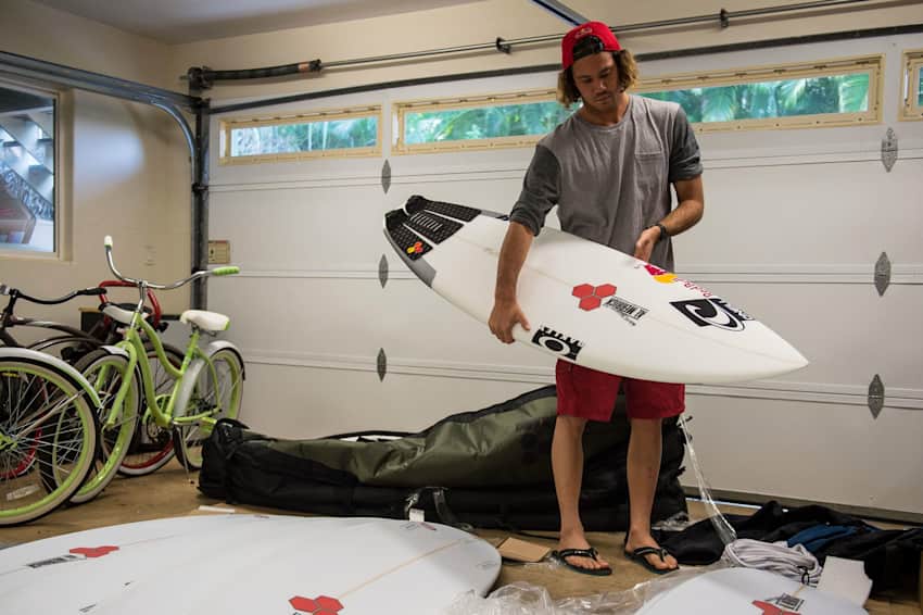 Flying with a surfboard discount