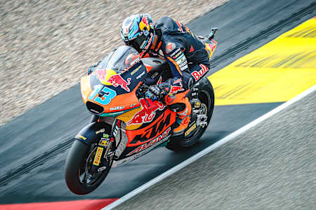 Celestino Vietti auf seinem Bike beim Moto2-Grand Prix von Deutschland am Sachsenring, Juli 2024.