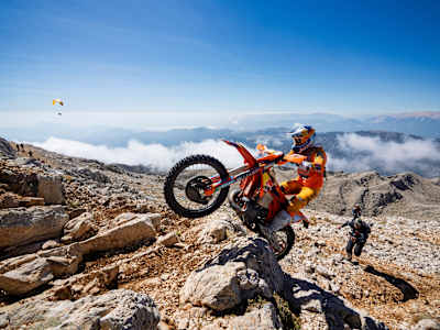Manuel Lettenbichler of KTM Enduro Factory Racing conquers rugged Antalya terrain during the FIM Hard Enduro World Championship Sea To Sky stop. 