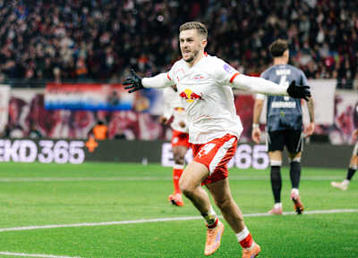 Chrsitoph Baumgartner jubelt über ein Tor beim 6:0 gegen Eintracht Frankfurt.