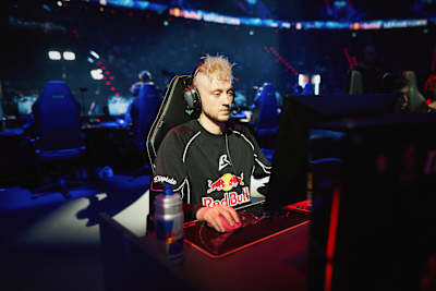 Rekkles in action for Los Ratones at Red Bull League of Its Own in Munich on November 29, 2025.