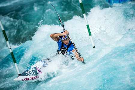 Jana Dukátová entrena en el Deodoro Olympic Course en Río de Janeiro, Brasil, el 9 de diciembre de 2015.