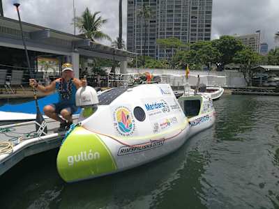 Antonio de la Rosa en Honolulu