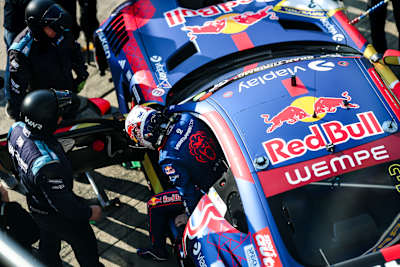 Max Verstappen gets out of his AMG Mercedes car at ADAC Nürburgring Langstrecken-Serie in March 2026, 