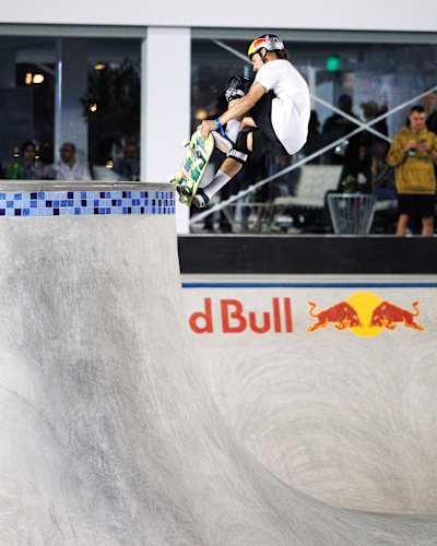 Spain's Danny Leon divebombs a Nosegrind Tailgrab during WST Dubai Park in Dubai, UAE on March 3, 2024. 