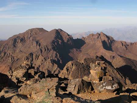 Das Atlas-Gebirge ist am besten über Marrakesch zu erreichen.