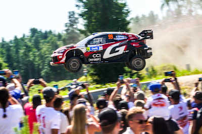 Oliver Solberg closed the gap to Sami Pajari on Saturday morning