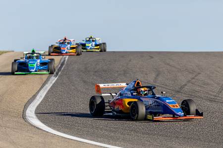 Souta Arao racing French F4 in Ledenon 2022