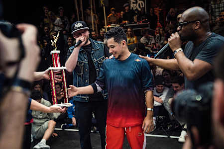 RoxRite accepts the trophy for his 100th win at Circle Industry 2018.