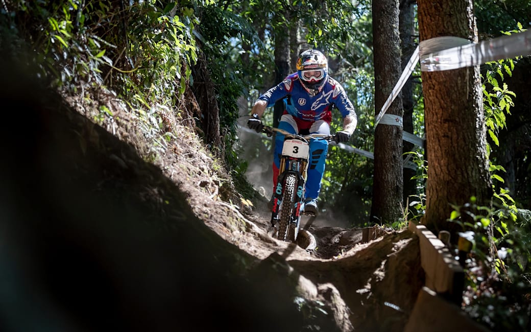 uci downhill world cup live stream
