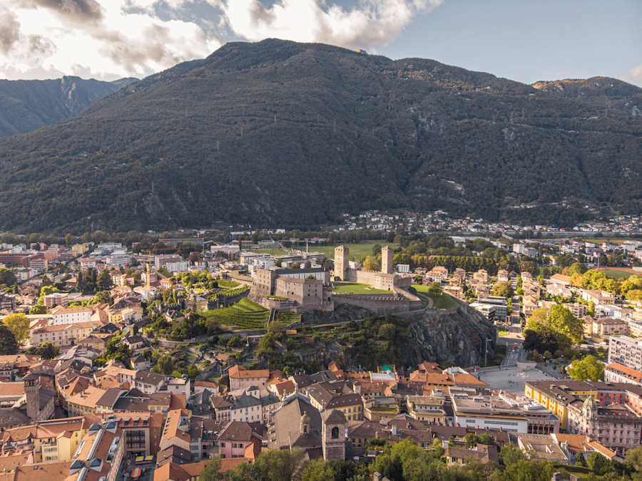 Bellinzona is characterized by deep valleys and steep climbs 