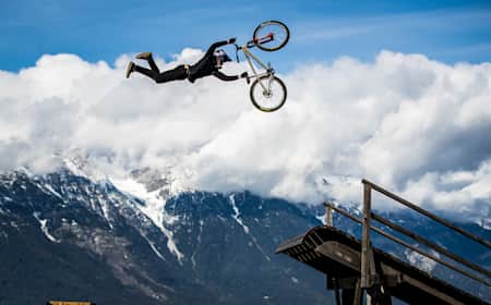 Dirt bike 2025 style bicycle