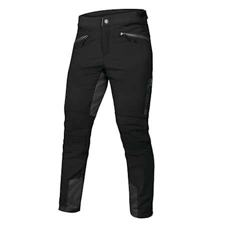 Dans notre liste d'équipement pour faire du VTT l'hiver dans le froid, le pantalon MT500 Freezing Point d'Endura qui est doté de panneaux isolants imperméables afin de rester au chaud et au sec.