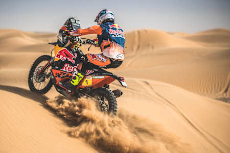 A photo of the Red Bull KTM 450 Dakar bike being ridden by Sam Sunderland.