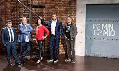 Katharina Schneider mit ihren Investoren-Kollegen auf Puls4