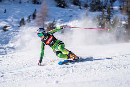 Telemarkprofi Johanna Holzmann beim Contest