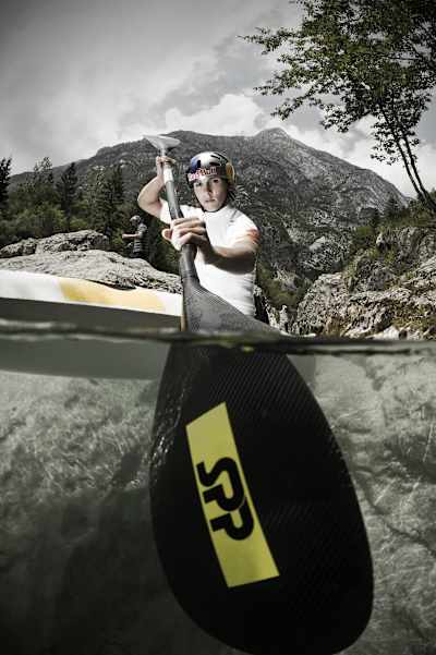 Jana Dukátová en el río Socha en Bovec, Eslovenia.