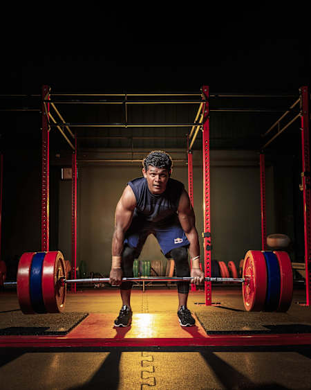 Kreuzheben geht auch mit weniger Gewicht...