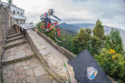 Pedro Burns no Monserrate Cerro Abajo 2021