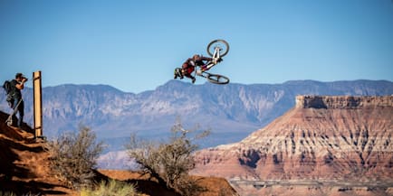 red bull rampage 2018 bikes