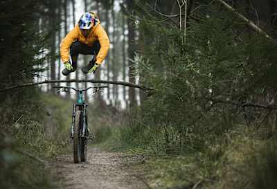 Danny MacAskill Hippy Hop