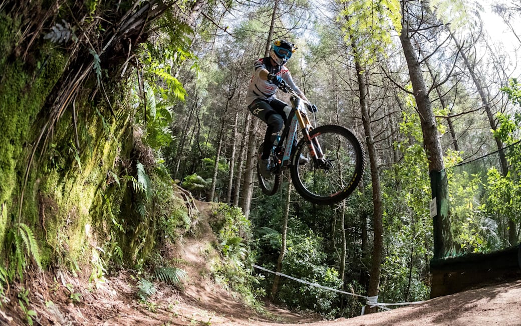 brook macdonald mtb
