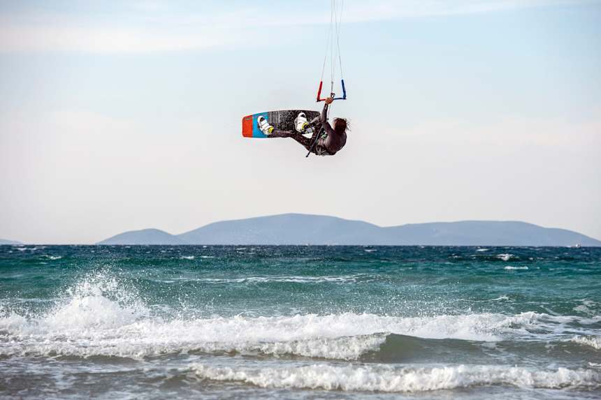Kitesurf Nedir Turkiye De Kitesurf Yapilacak Yerler
