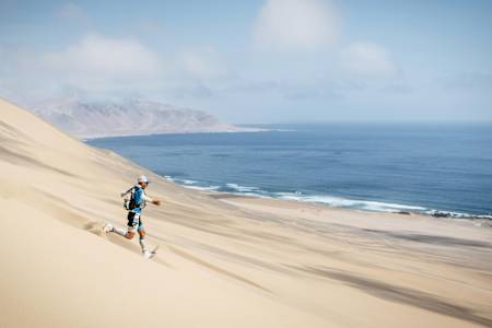 After several days in the desert, seeing the Pacific Ocean was a very strong moment for many of the runners.