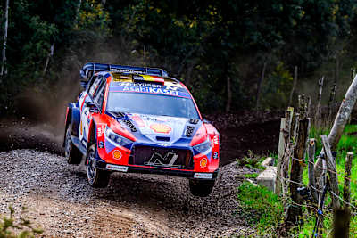 Thierry Neuville & Martijn Wydaeghe