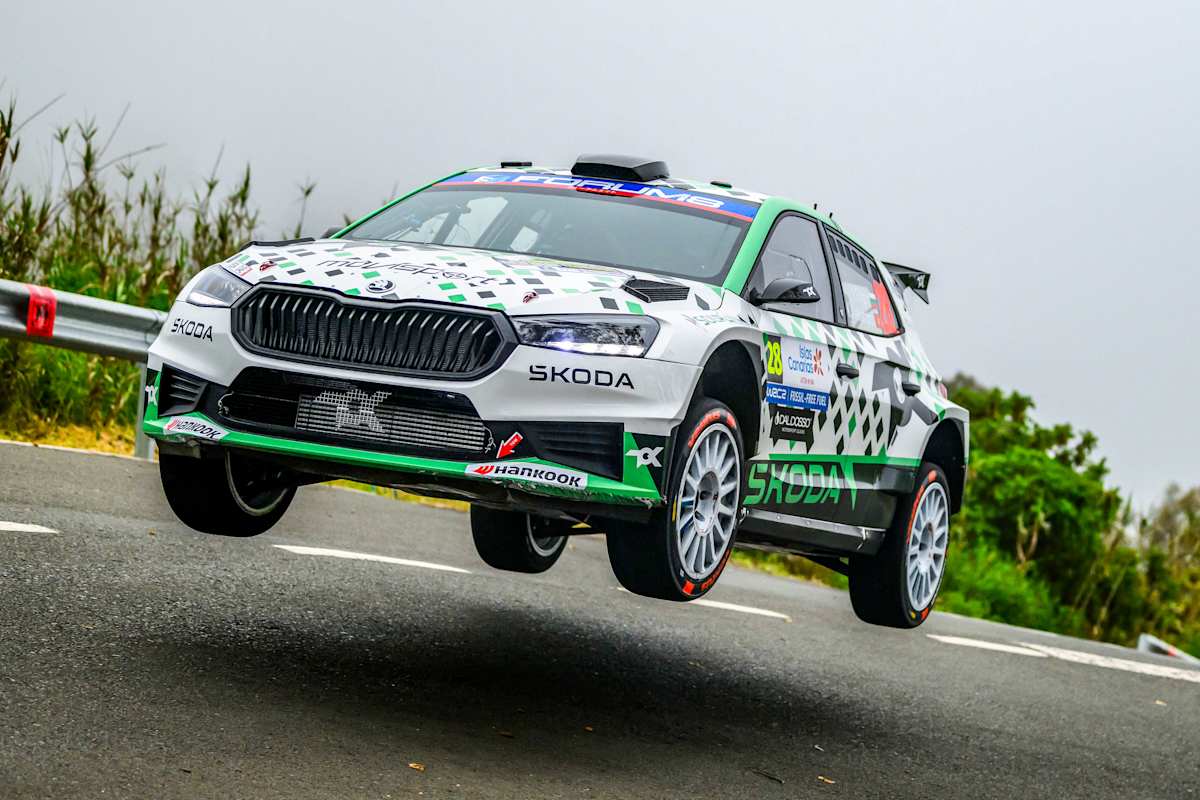 Gryazin returns to Japan aiming to repeat his dominant victory from 2024.