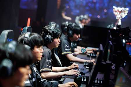 KT Rolster compete onstage at League of Legends Worlds 2025 Finals on November 08, 2025 in Chengdu, China.