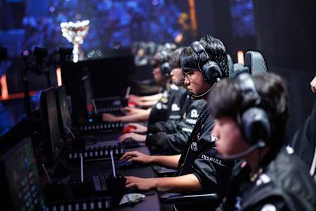 T1 compete onstage at League of Legends Worlds 2025 Finals on November 08, 2025 in Chengdu, China.