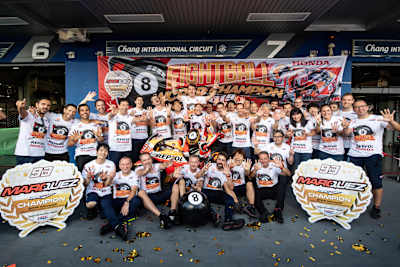 Marc Márquez poses for a group photo at the MotoGP World Championship Stop 15 in Buriram, Thailand on October 6, 2019.