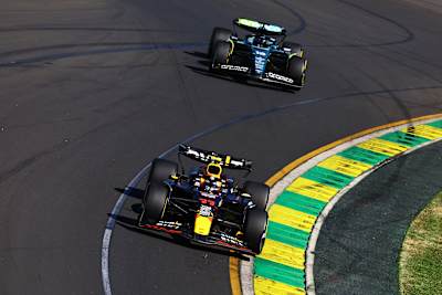 Sergio Pérez von Oracle Red Bull Racing beim Großen Preis von Australien am 24. März 2024.