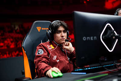 Yike podczas LEC Versus 2026