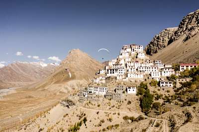 Thomas de Dorlodot and Horacio Llorens paraglide over the Himalayan mountains.