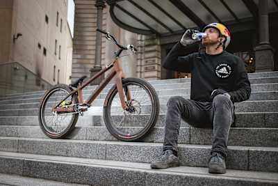 Danny MacAskill krijgt wat nieuwe energie