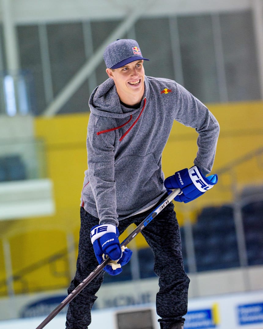 best gifts for hockey lovers