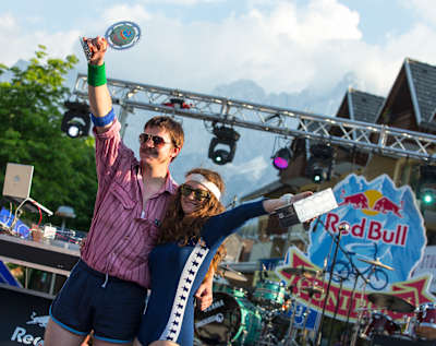 Nejc in Tanja, nepozabna prva zmagovalca sloga.