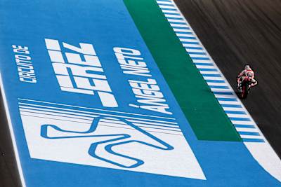 Marc Márquez durante el primer día de entrenamientos previos al Gran Premio de España de MotoGP de 2018, el viernes 4 de mayo de 2018.