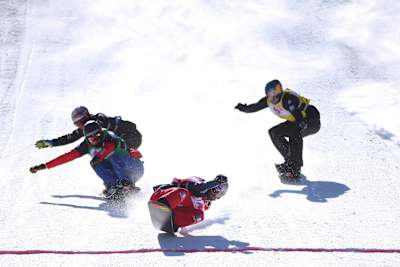 Pierre Vaultier and Alex Pullin at the FIS Snowboard World Cup in Bulgaria