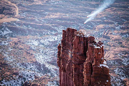Jon DeVore and Mike Swanson perform at Chain Reaction in Moab, Utah, USA on December 04, 2015.