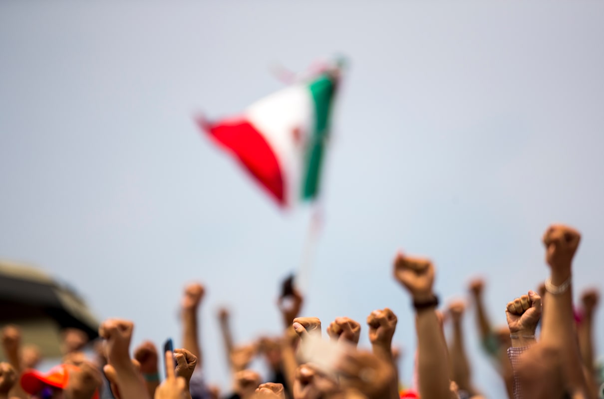 Meksika Grand Prix'sinde kalabalık arttı