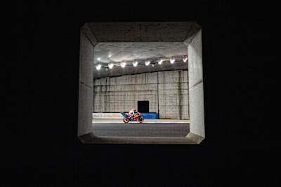 Hiszpan Marc Marquez w akcji na torze Twin Ring Motegi podczas GP Japonii MotoGP 2019