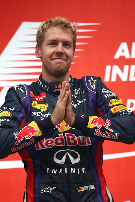 Vainqueur au Grand Prix d'Inde, Sebastian Vettel remporte son quatrième titre de champion du monde de Formule 1.