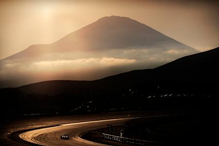 Ryō Hirakawa of Team Impul drives at the Super Formula official test at Fuji Speedway on March 25, 2020.