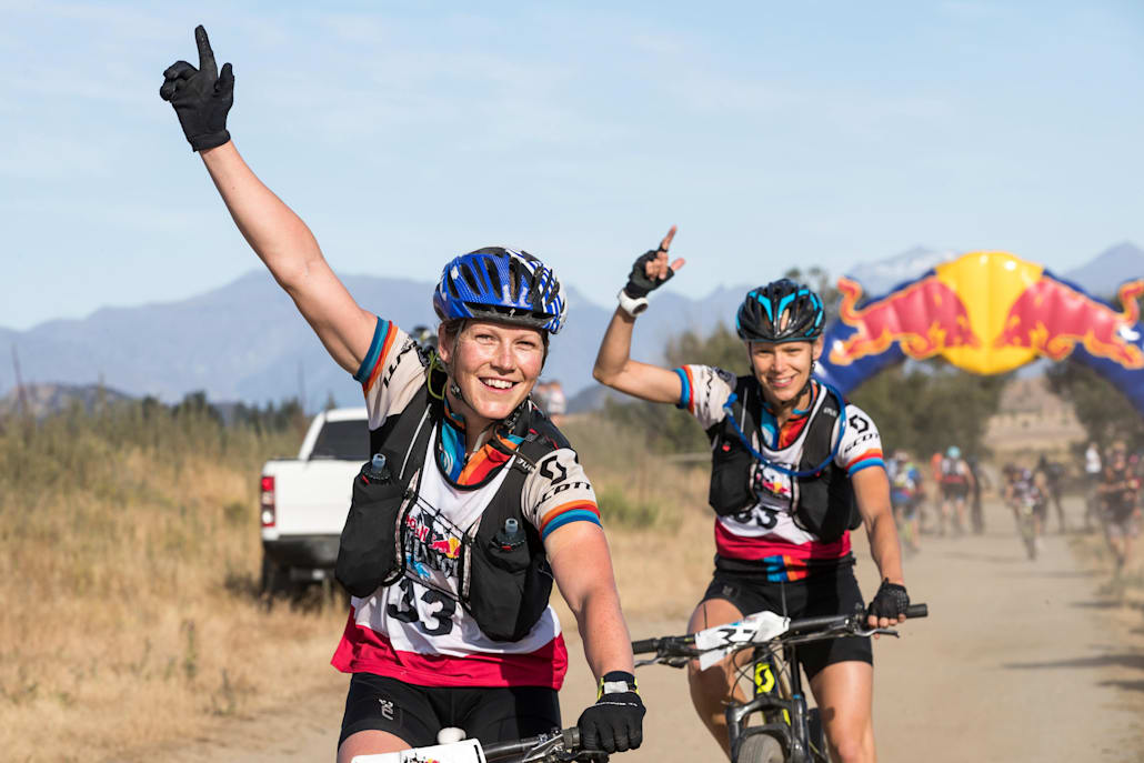 Alison Wilson e Liz McDougall no Red Bull Defiance em Wanaka, Nova Zelândia, no dia 21 de janeiro de 2018