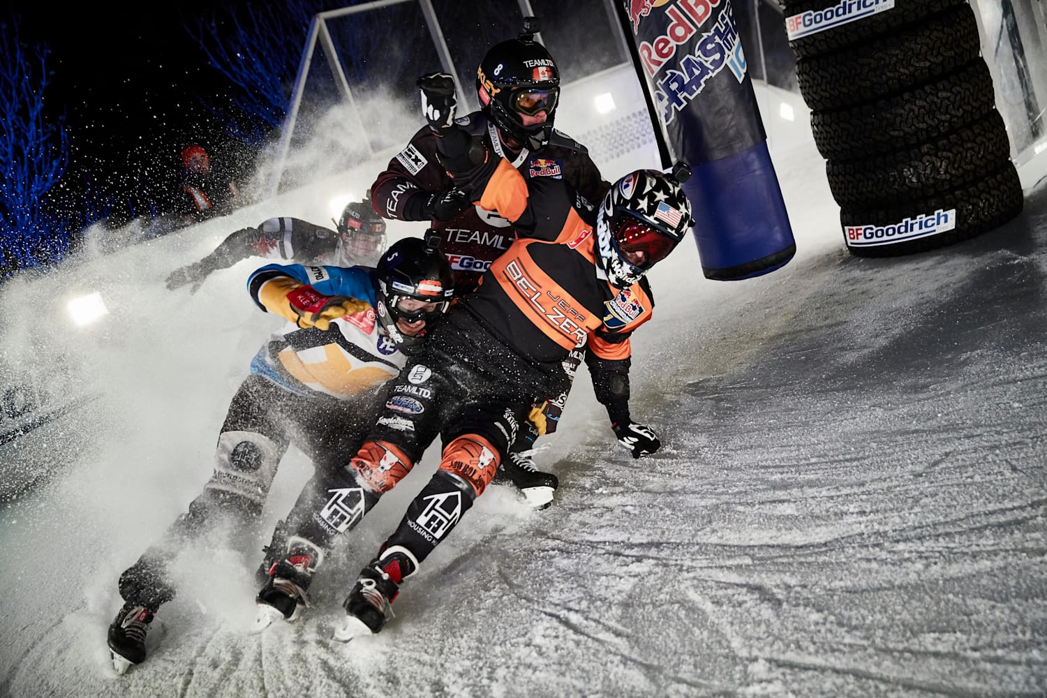 Ice Cross Downhill Red Bull