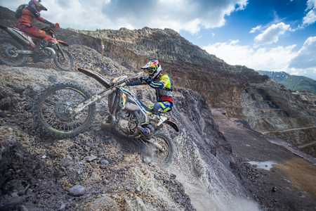 South African star Wade Young gets stuck in at the Red Bull Erzbergrodeo.