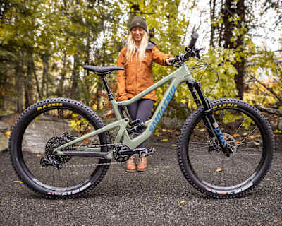 With RideWrap’s self-healing vinyl wraps, frames and forks can be protected